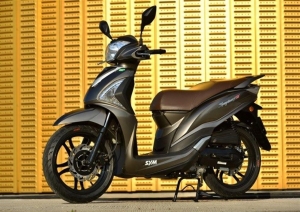 Φθηνά, αξιόπιστα,χαμηλού κόστους Sym Sympony ST 200cc Φθηνά, αξιόπιστα,χαμηλού κόστους Sym Sympony ST 200cc